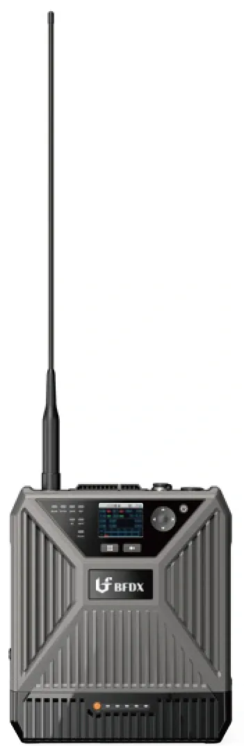 BR680 portable repeater with carry handle and display